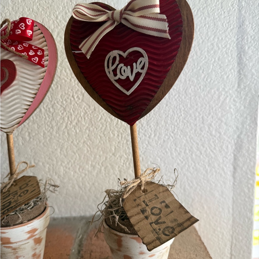 Handmade Heart Topiary Set - Picture 11 of 15